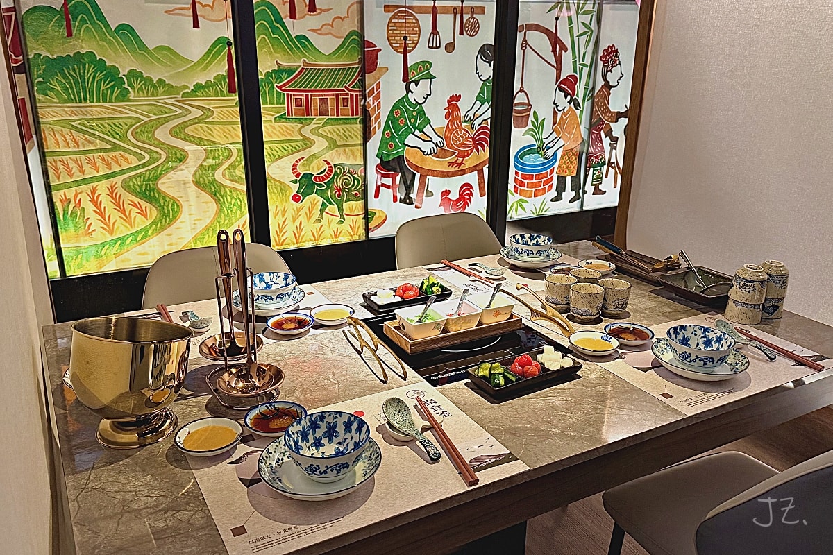 食記★聚食釜｜台北大安新開幕靈魂精萃鮮蝦鮮味頂級湯鍋，精緻海陸套餐半包廂用餐一次滿足