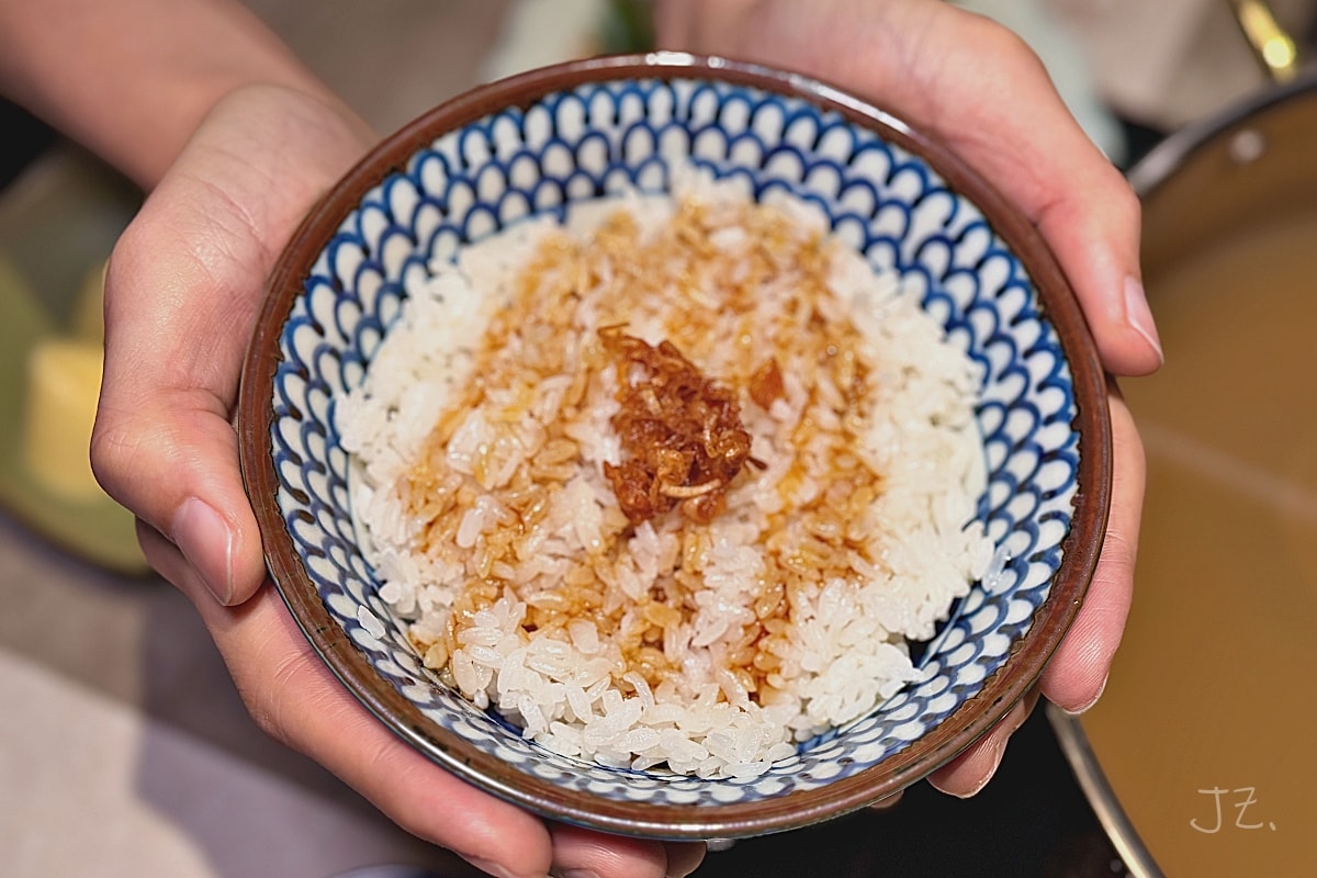食記★聚食釜｜台北大安新開幕靈魂精萃鮮蝦鮮味頂級湯鍋，精緻海陸套餐半包廂用餐一次滿足