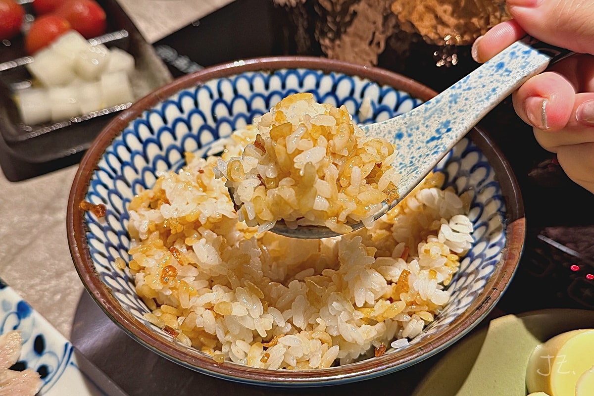 食記★聚食釜｜台北大安新開幕靈魂精萃鮮蝦鮮味頂級湯鍋，精緻海陸套餐半包廂用餐一次滿足