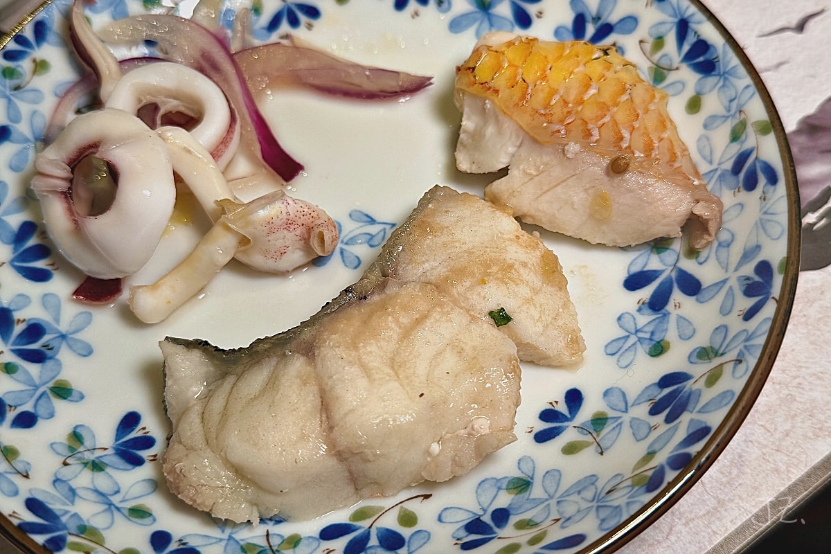 食記★聚食釜｜台北大安新開幕靈魂精萃鮮蝦鮮味頂級湯鍋，精緻海陸套餐半包廂用餐一次滿足