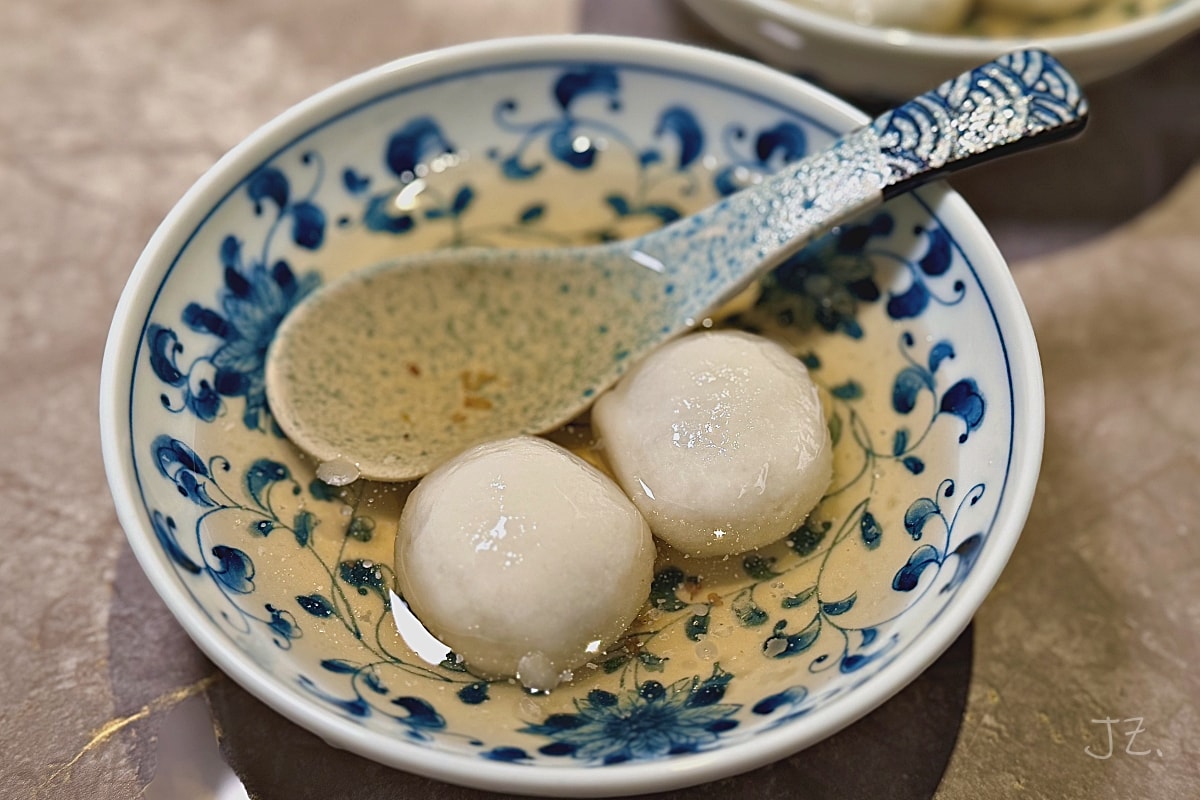 食記★聚食釜｜台北大安新開幕靈魂精萃鮮蝦鮮味頂級湯鍋，精緻海陸套餐半包廂用餐一次滿足