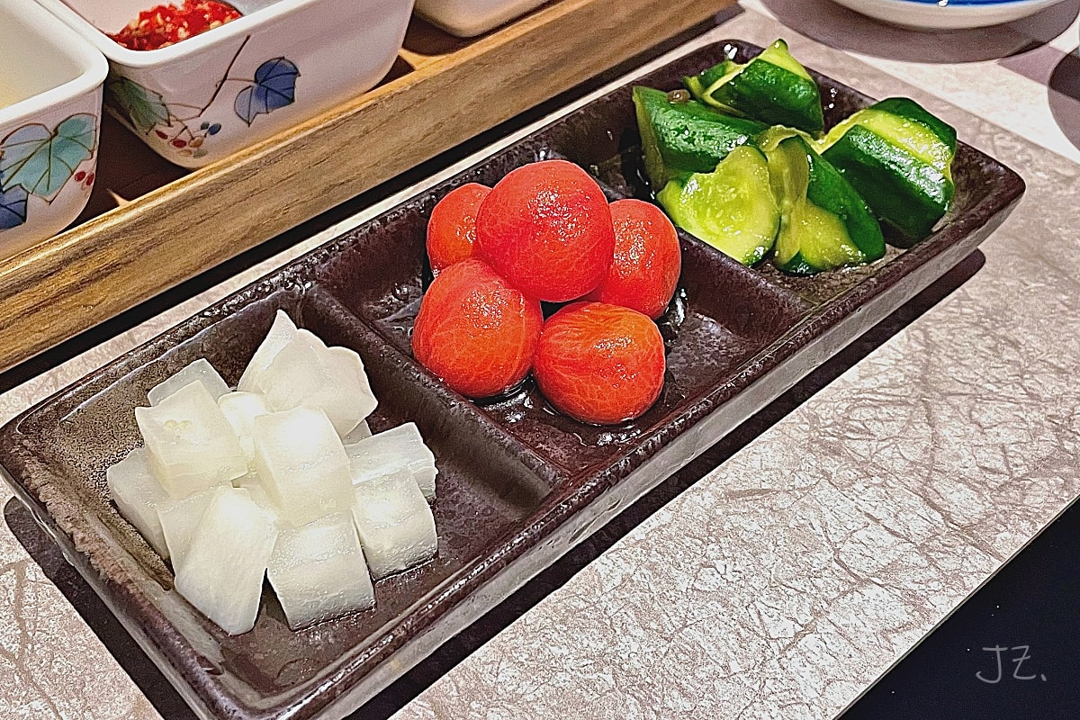 食記★聚食釜｜台北大安新開幕靈魂精萃鮮蝦鮮味頂級湯鍋，精緻海陸套餐半包廂用餐一次滿足