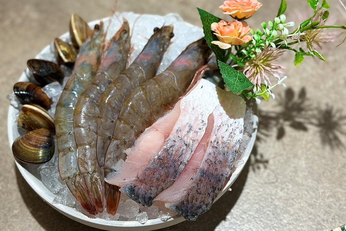 牧石鍋物｜新竹竹北特色個人鍋物，A5和牛、龍蝦海陸套餐一次滿足