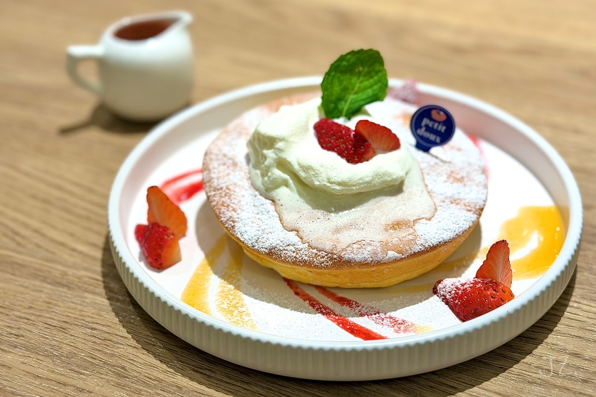 Petit Doux 微兜永康店｜台北永康街網美餐廳推薦，人氣瓦帕鬆餅與健康輕食