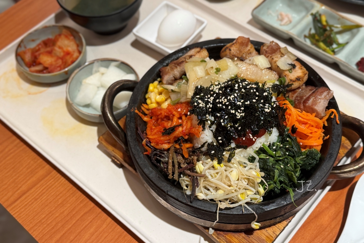 丰屋 Korean Restaurant｜捷運市政府站韓式餐廳，信義區豬肉湯飯、韓式鍋物新開幕