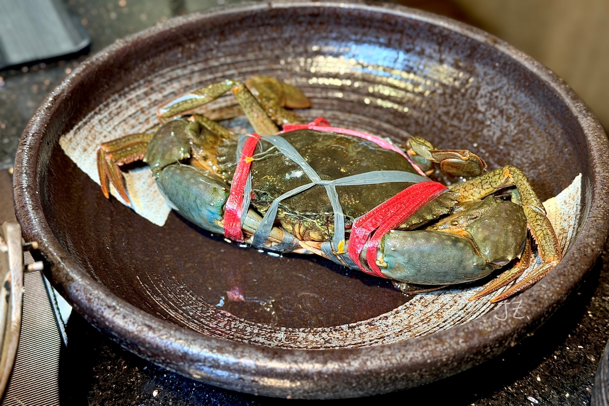 囍聚精緻鍋物｜台北精緻火鍋，專人桌邊代煮、慶生約會聚餐青蟳、龍虎石斑、海膽和牛料理一次滿足