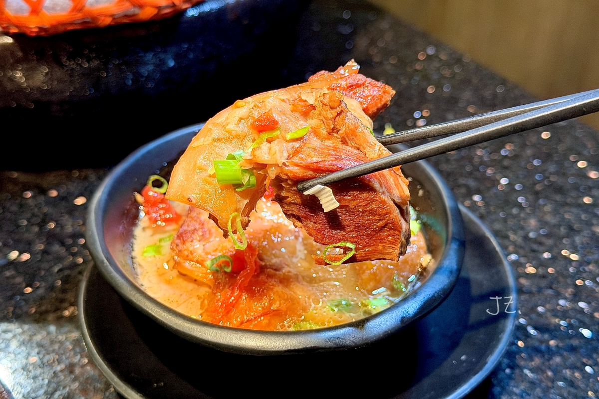 囍聚精緻鍋物｜台北精緻火鍋，專人桌邊代煮、慶生約會聚餐青蟳、龍虎石斑、海膽和牛料理一次滿足